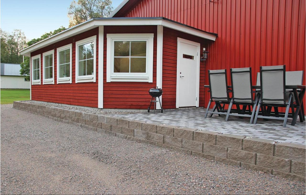 2 Bedroom Cozy Apartment In Habo Mullsjö Εξωτερικό φωτογραφία